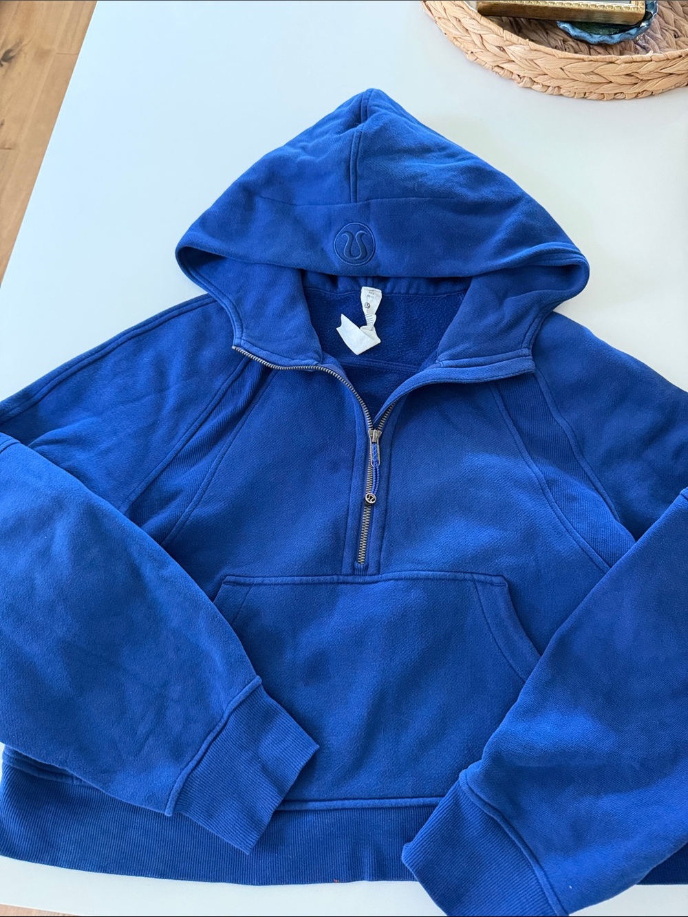 Women’s lululemon Blue Hooded Half-Zip Sweater m/l